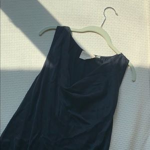 Great basic black top - Alice and Olivia